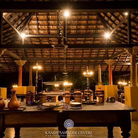 The Kandy Samadhicentre Narampanawa Exteriér fotografie